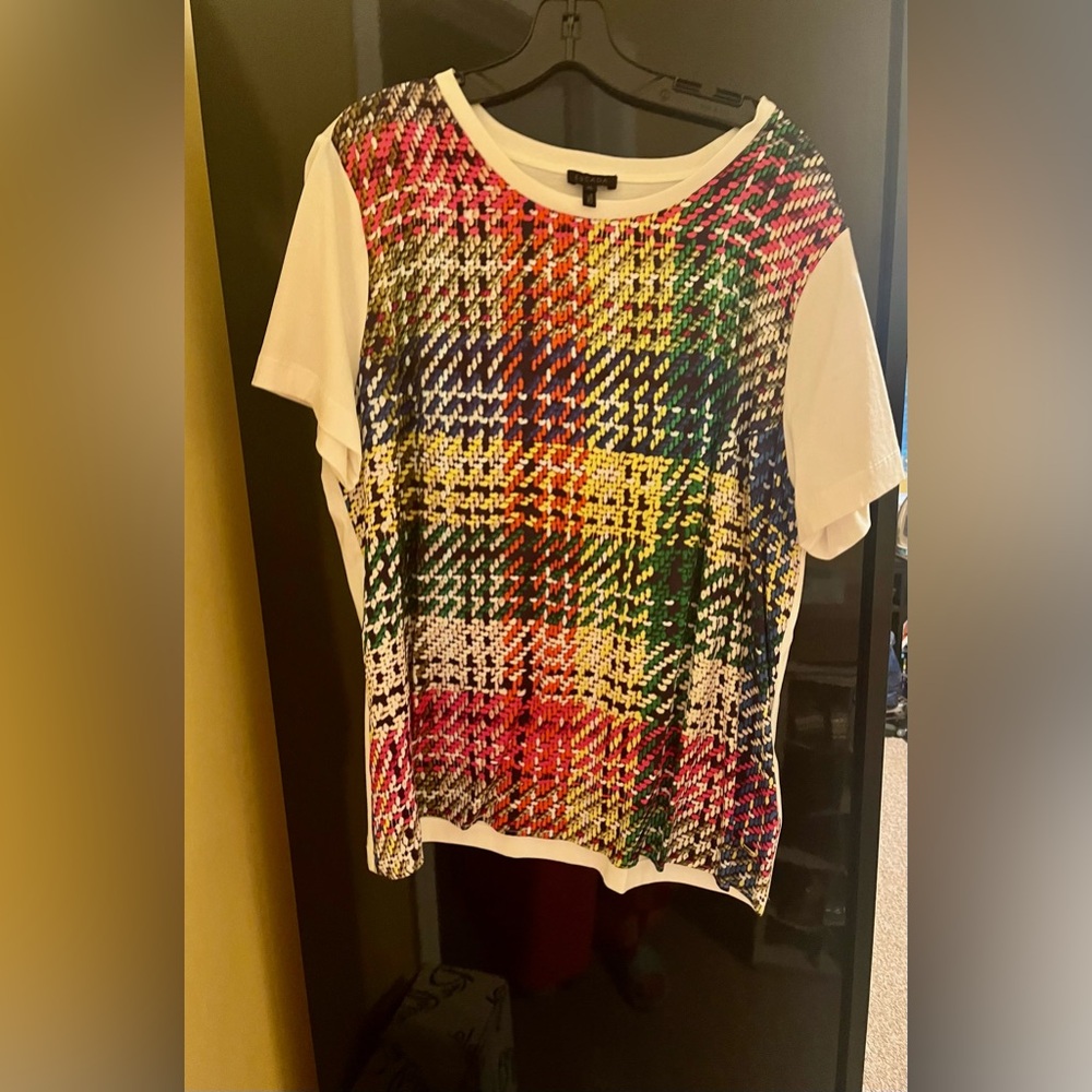 New Escada teeshirt, short sleeves